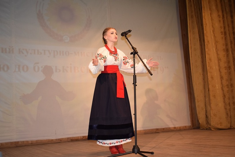 Настя Андрієнко